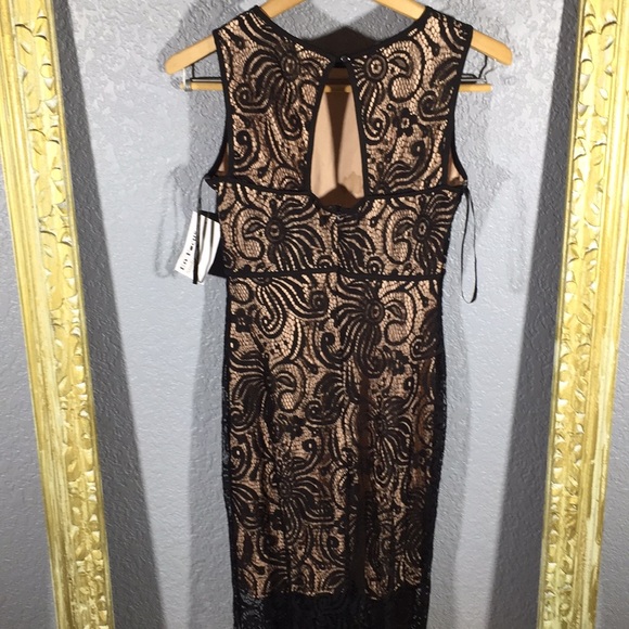 En Focus Studio Black Lace And Nude Gown Size 4 - Picture 5 of 6